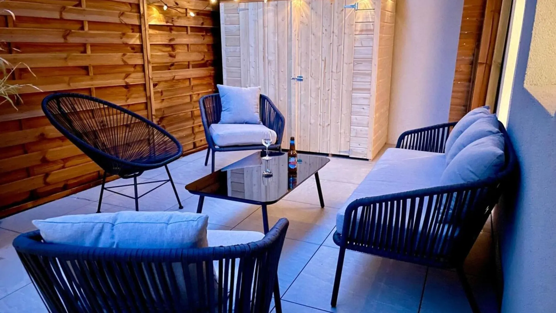 Holiday home Grande Terrasse En Centre Ville Aix-les-Bains France